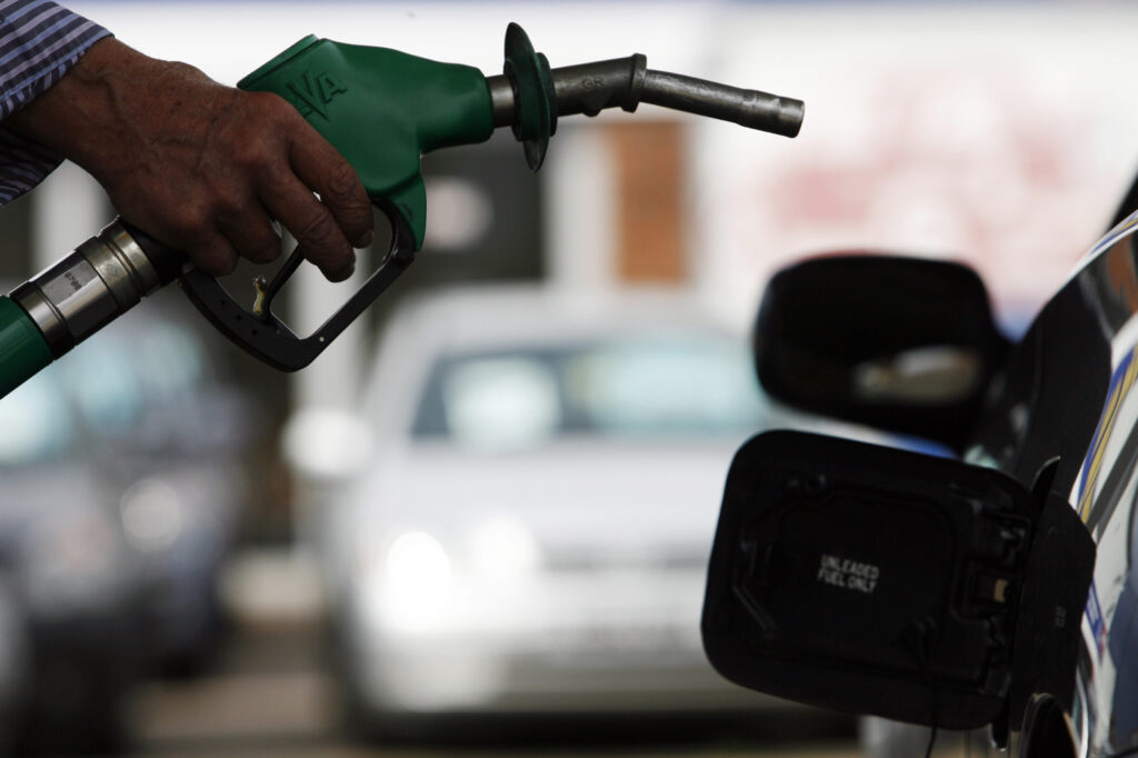 Petrol price crashes by 15% in February