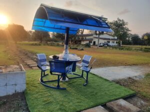 Exclusive : Meet Oluwatobi Oyinlola, 28 year old Nigerian who built world's first solar powered outdoor work station equipped with IoT